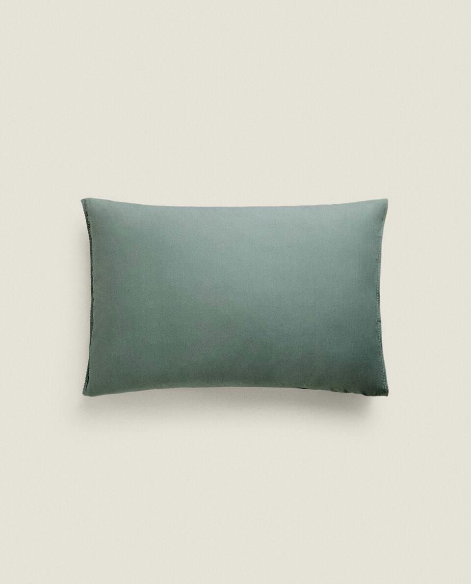 CHILDREN'S TOPSTITCHED COTTON PILLOWCASE