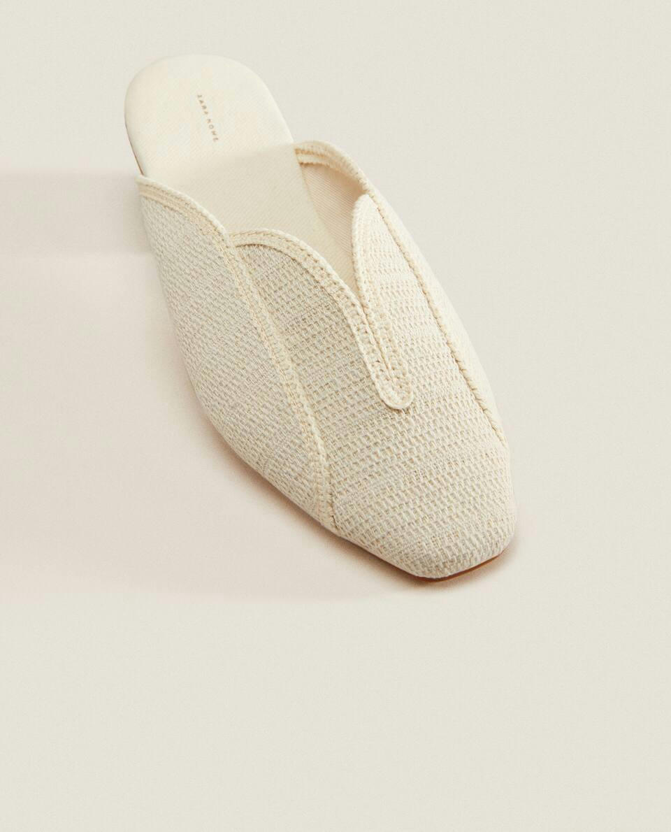 BABOUCHE SLIPPERS WITH DETAILING
