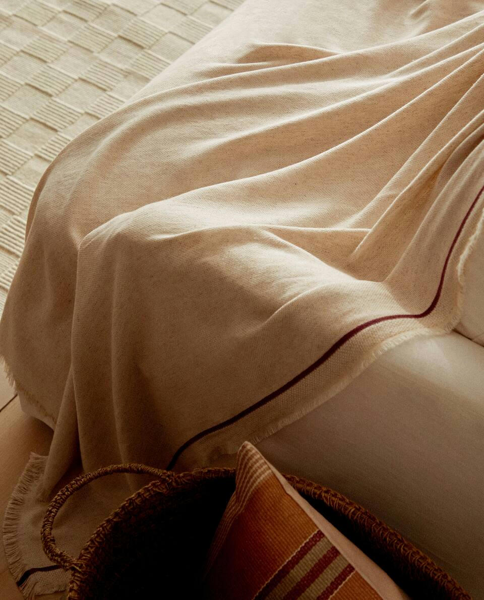 COTTON BLANKET