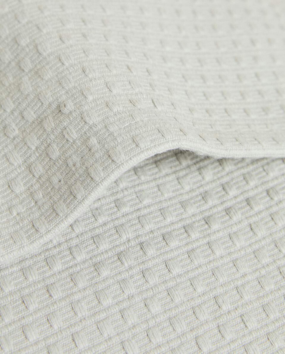 COTTON JACQUARD CUSHION