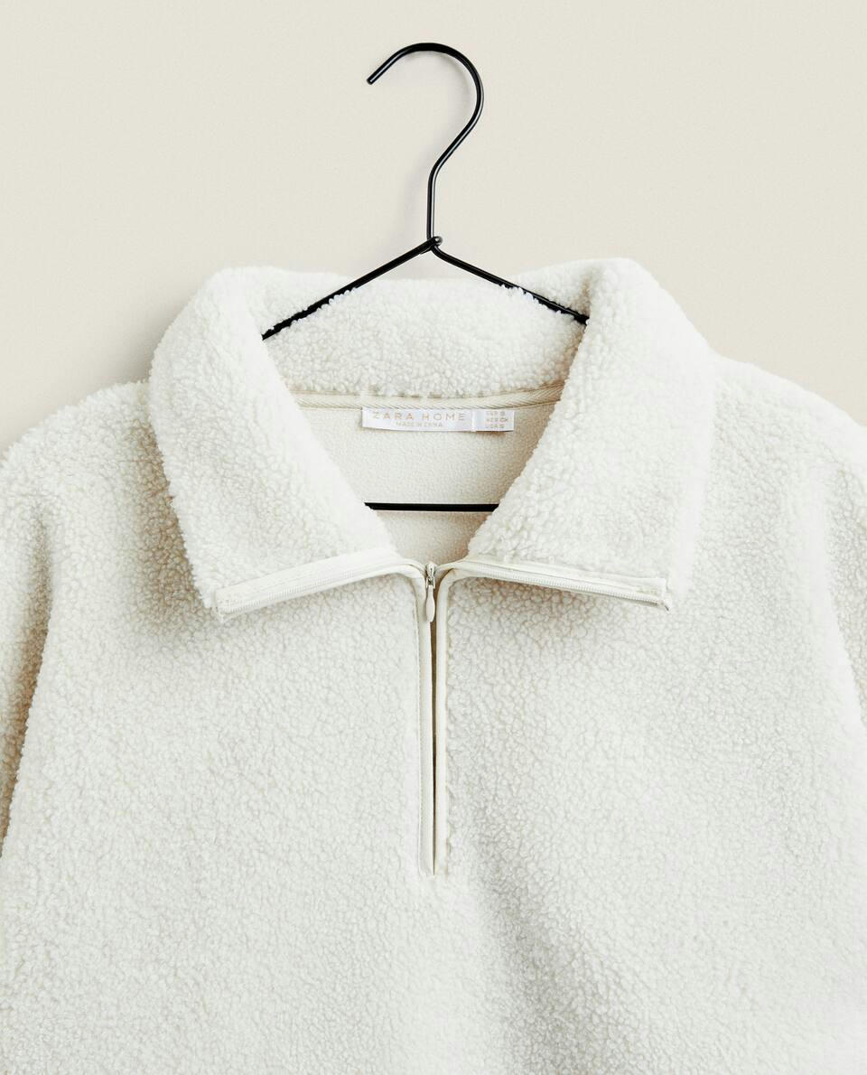 FAUX SHEARLING SWEATSHIRT