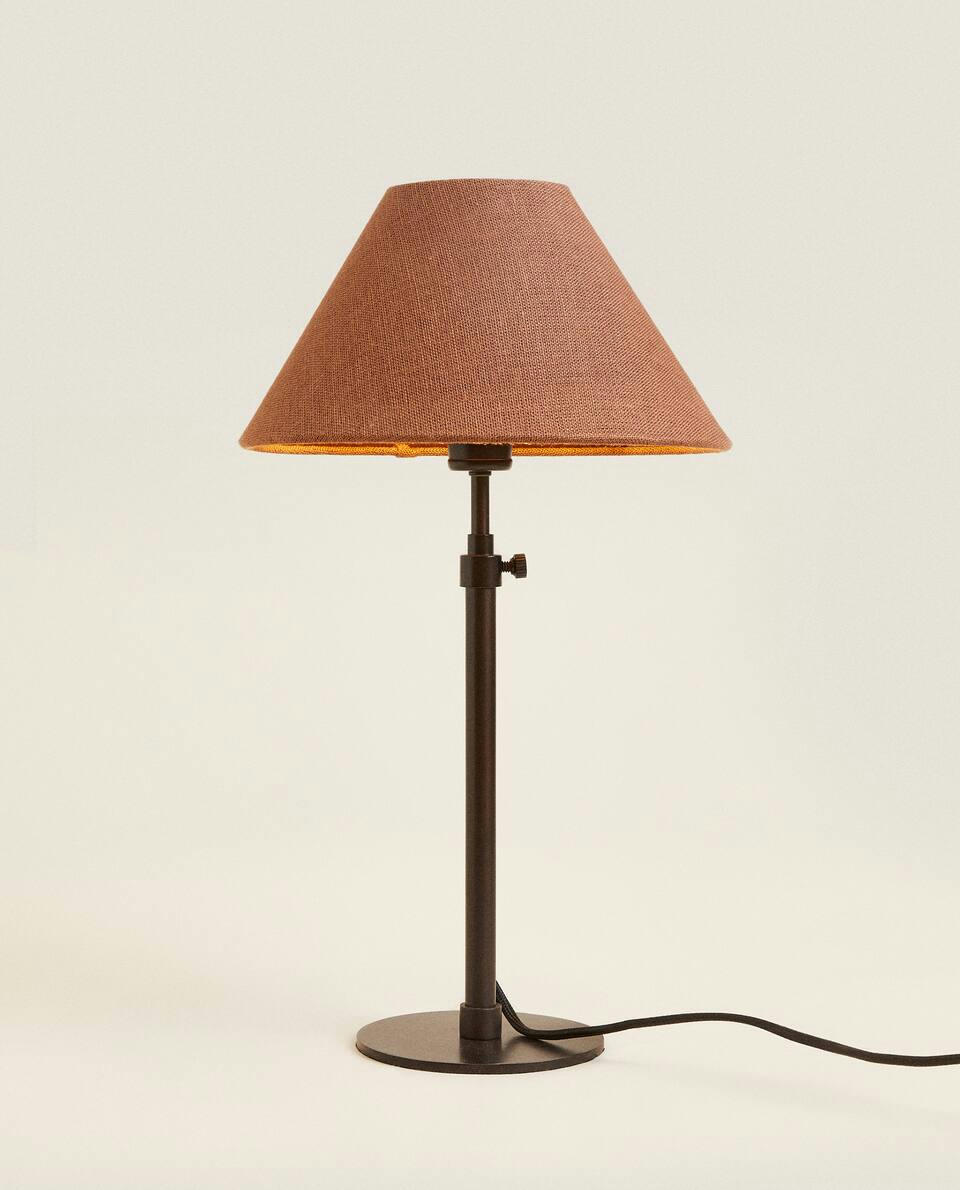 METAL BASE LAMP WITH LINEN LAMPSHADE