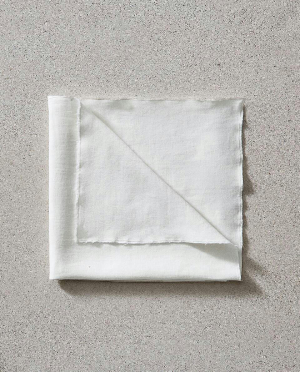 NAPKIN 01