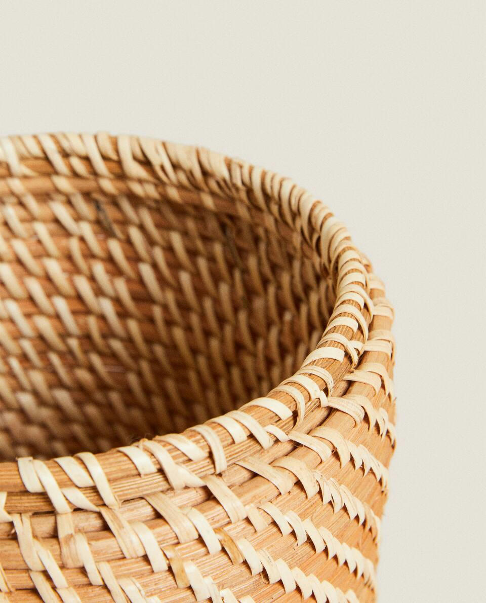 KIDS’ RATTAN HAMPER WITH LID