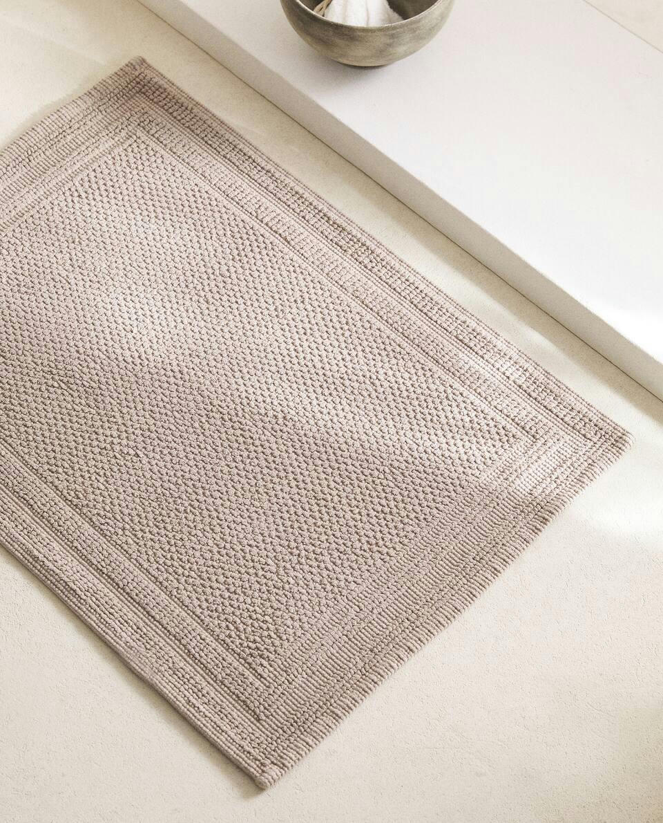 COTTON BATH MAT