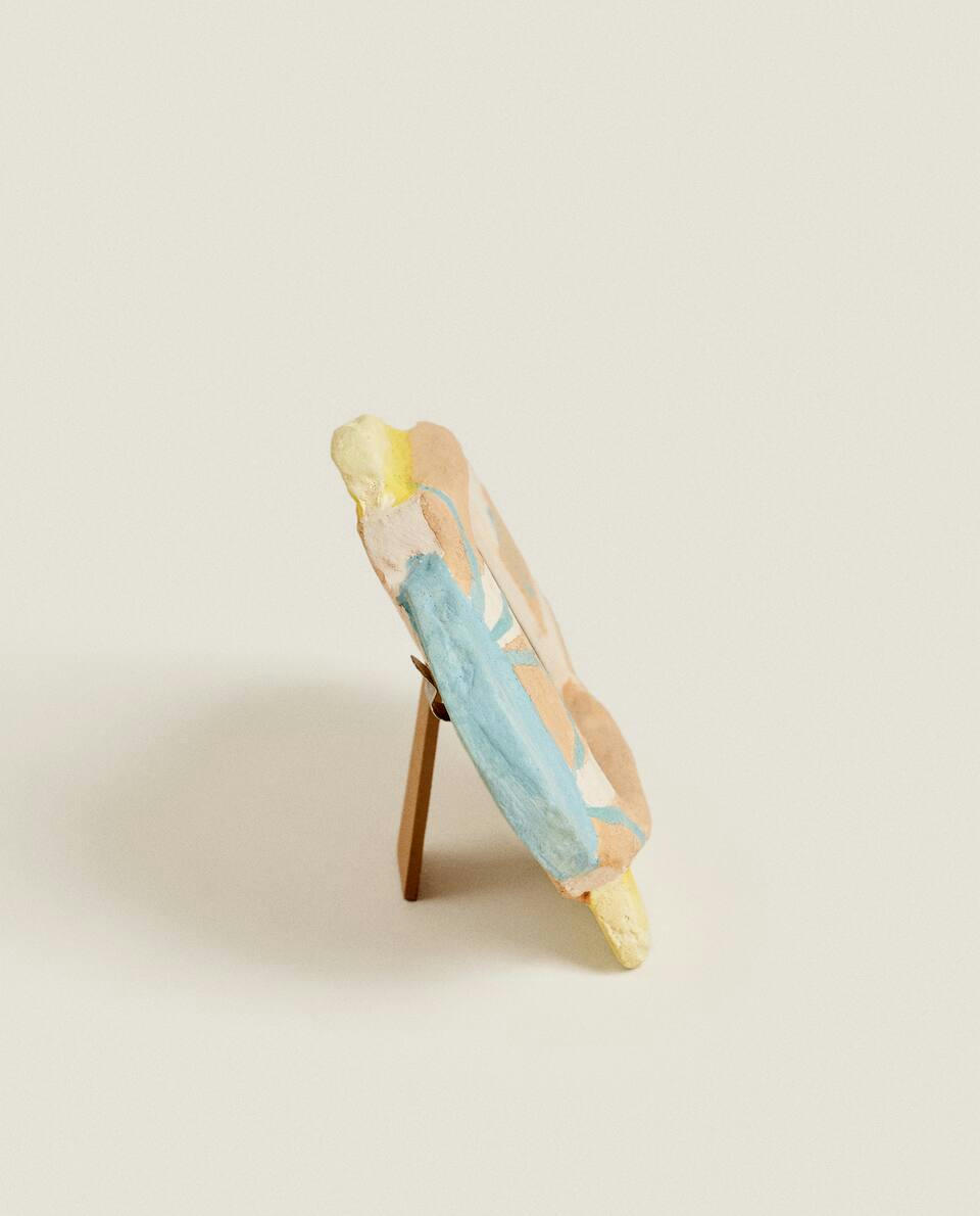 GLOW-IN-THE-DARK ROCKET PHOTO FRAME