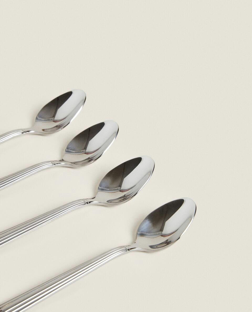 BOX OF 4 TEASPOONS WITH SCORED HANDLE