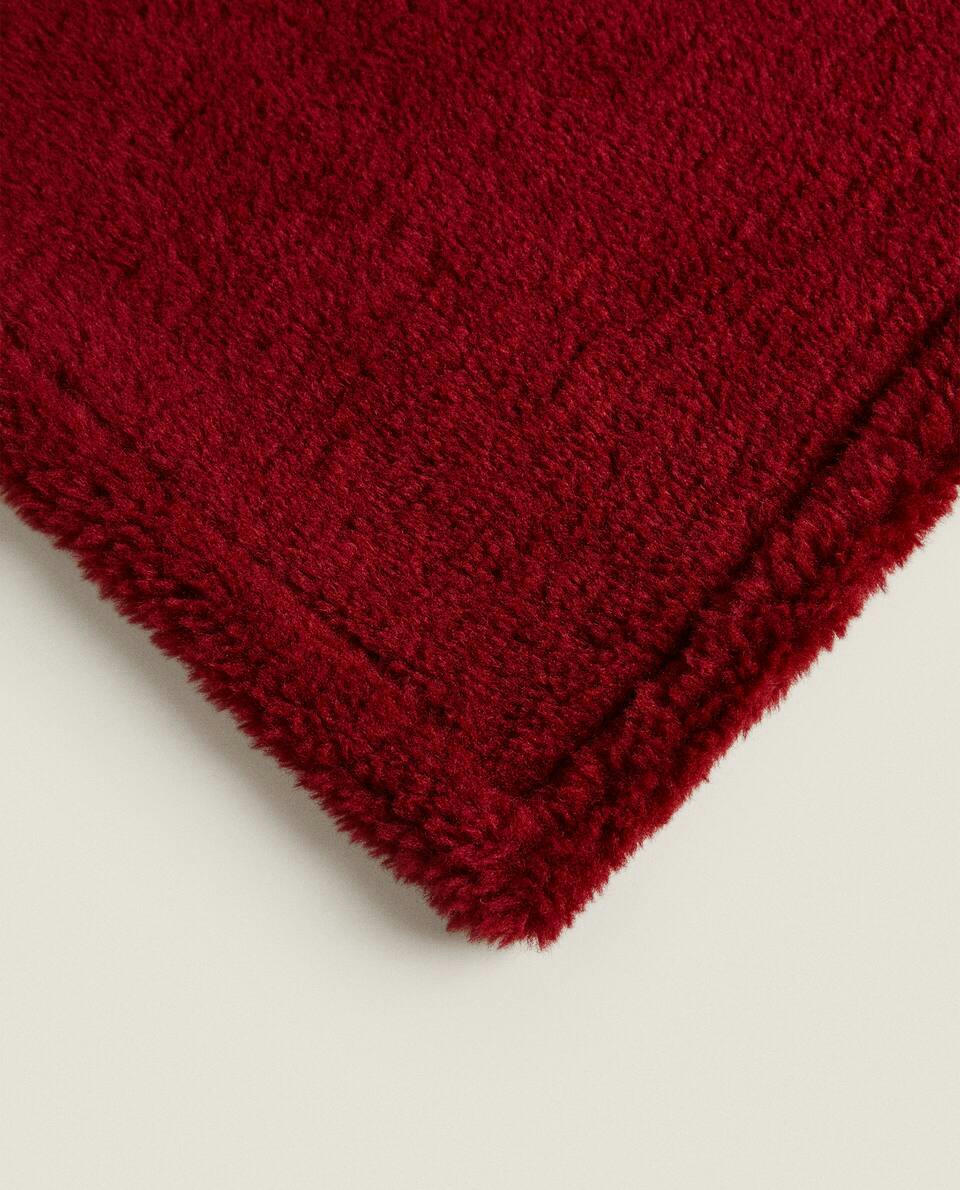 FAUX SHEARLING CHRISTMAS BLANKET