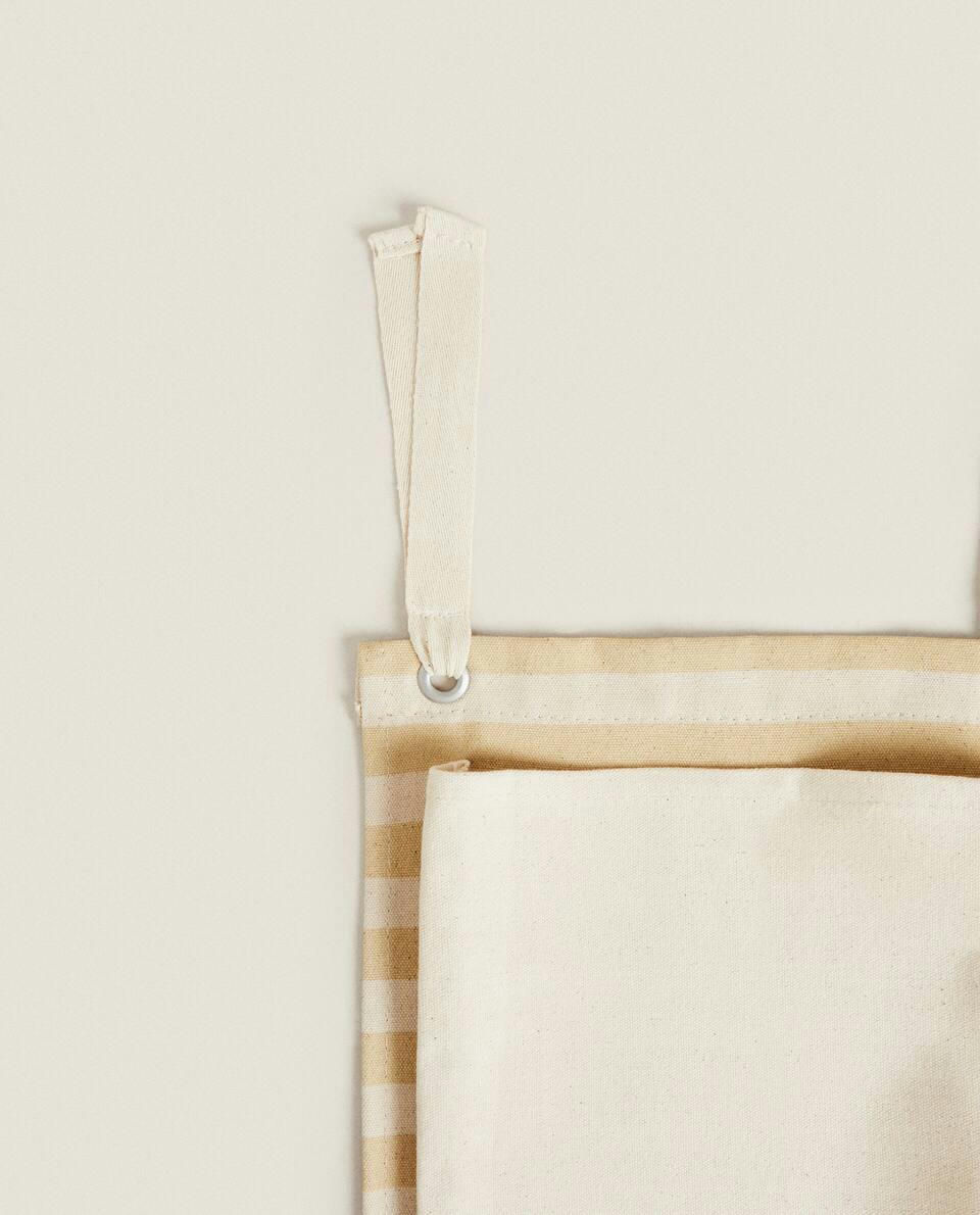 MICKEY MOUSE ? DISNEY CANVAS ORGANISER