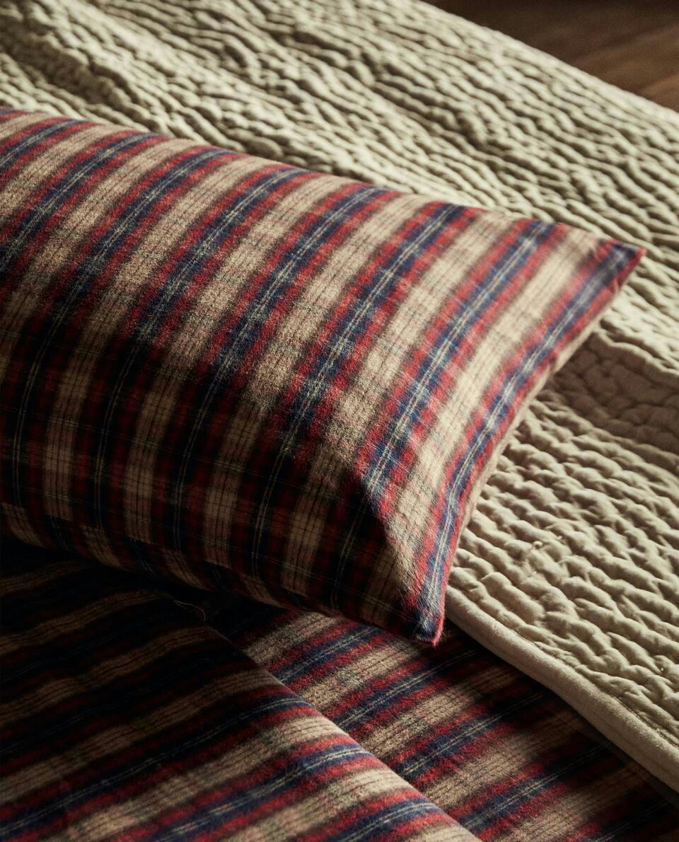 CHECK FLANNEL CHRISTMAS PILLOWCASE