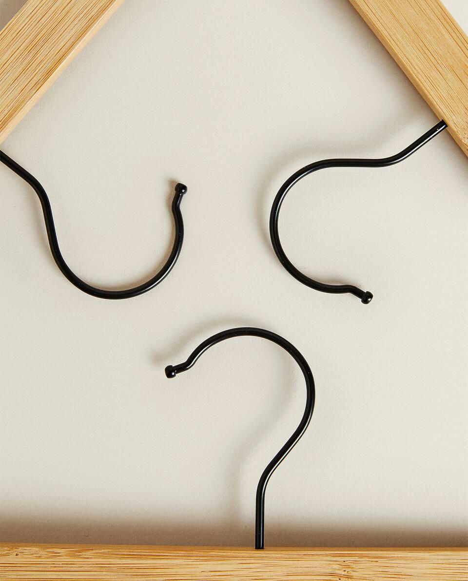 SKIRT HANGER (SET OF 3)