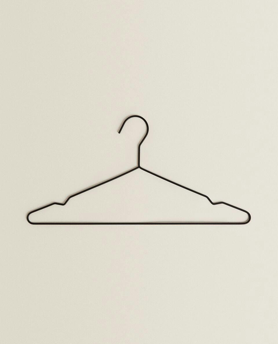 RUBBERISED HANGERS (PACK OF 6)