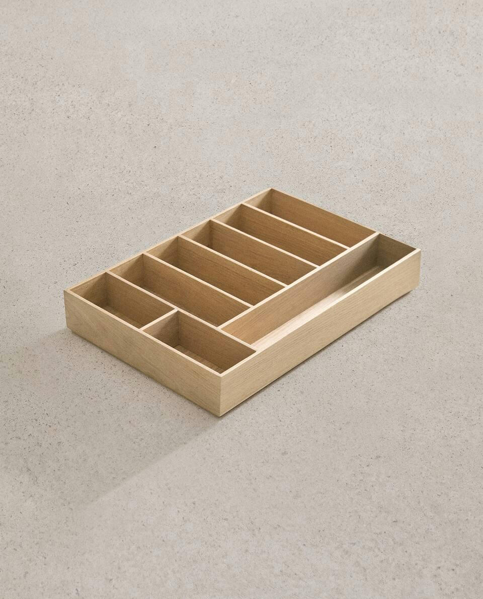 CUTLERY TRAY 01