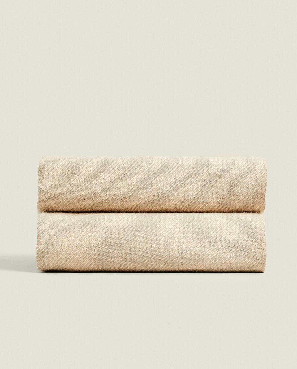 X áBBATTE ALPACA BLANKET