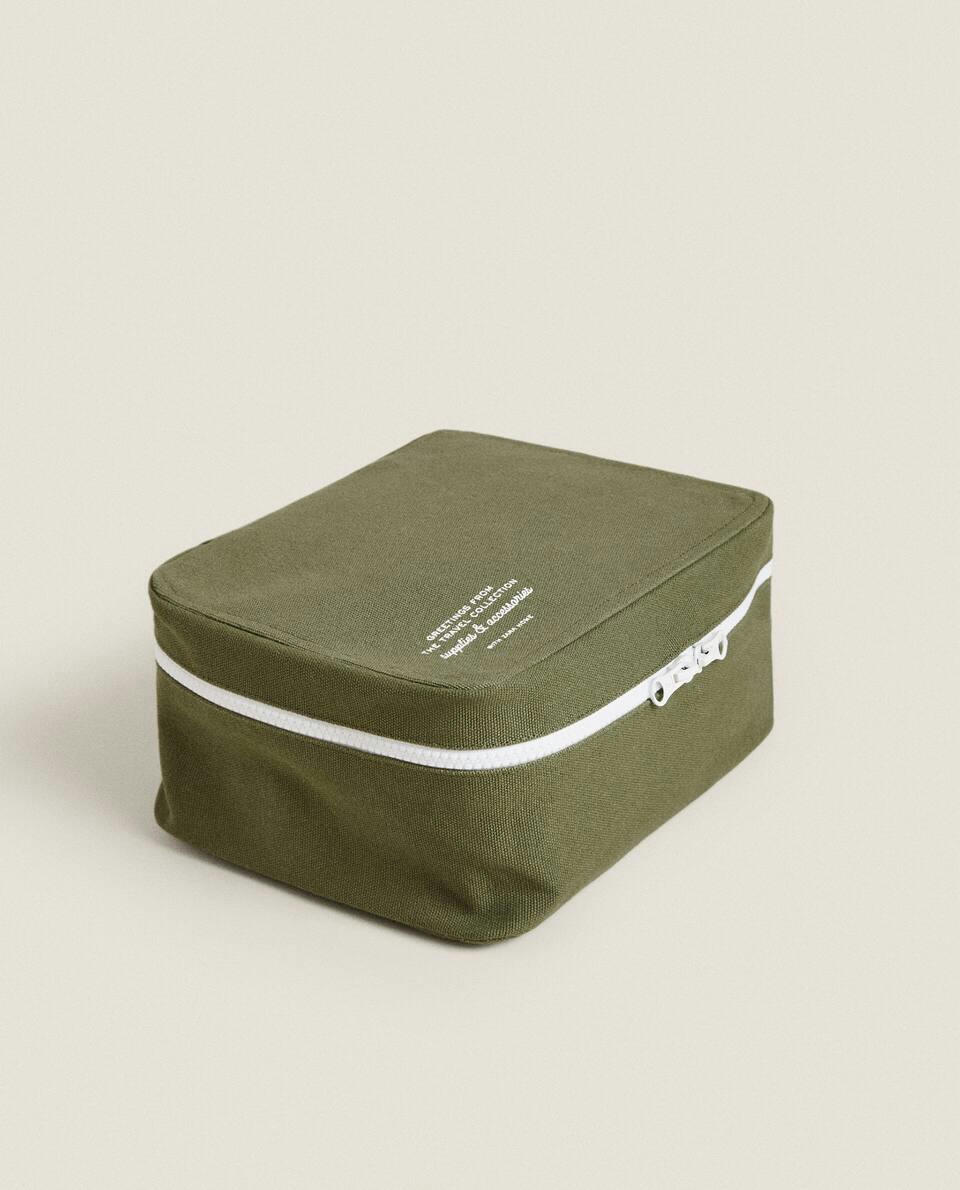 SAINT-LAZARE TRAVEL TOILETRY BAG