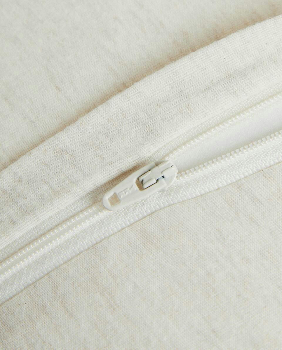 CHIFFON AND COTTON JERSEY CUSHION COVER