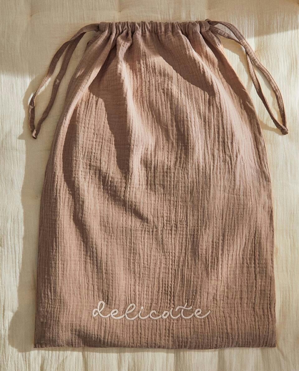 LARGE STAR LAUNDRY BAG