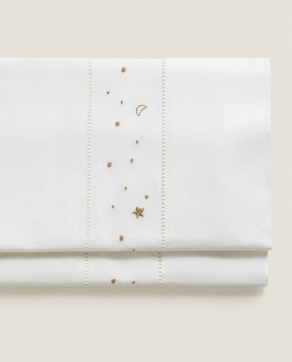 EMBROIDERED MOON AND STAR FLAT SHEET SET
