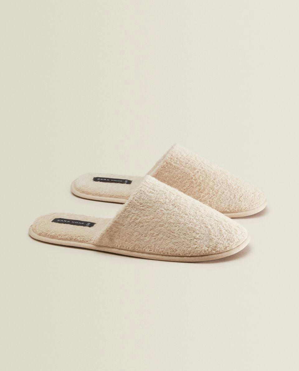 TERRY BATHROOM SLIPPERS