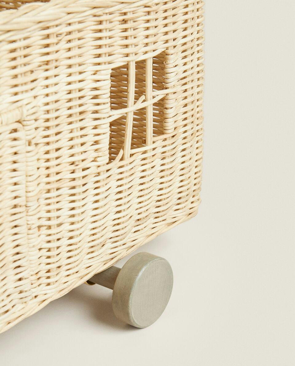 KIDS’ HOUSE BASKET WITH WHEELS