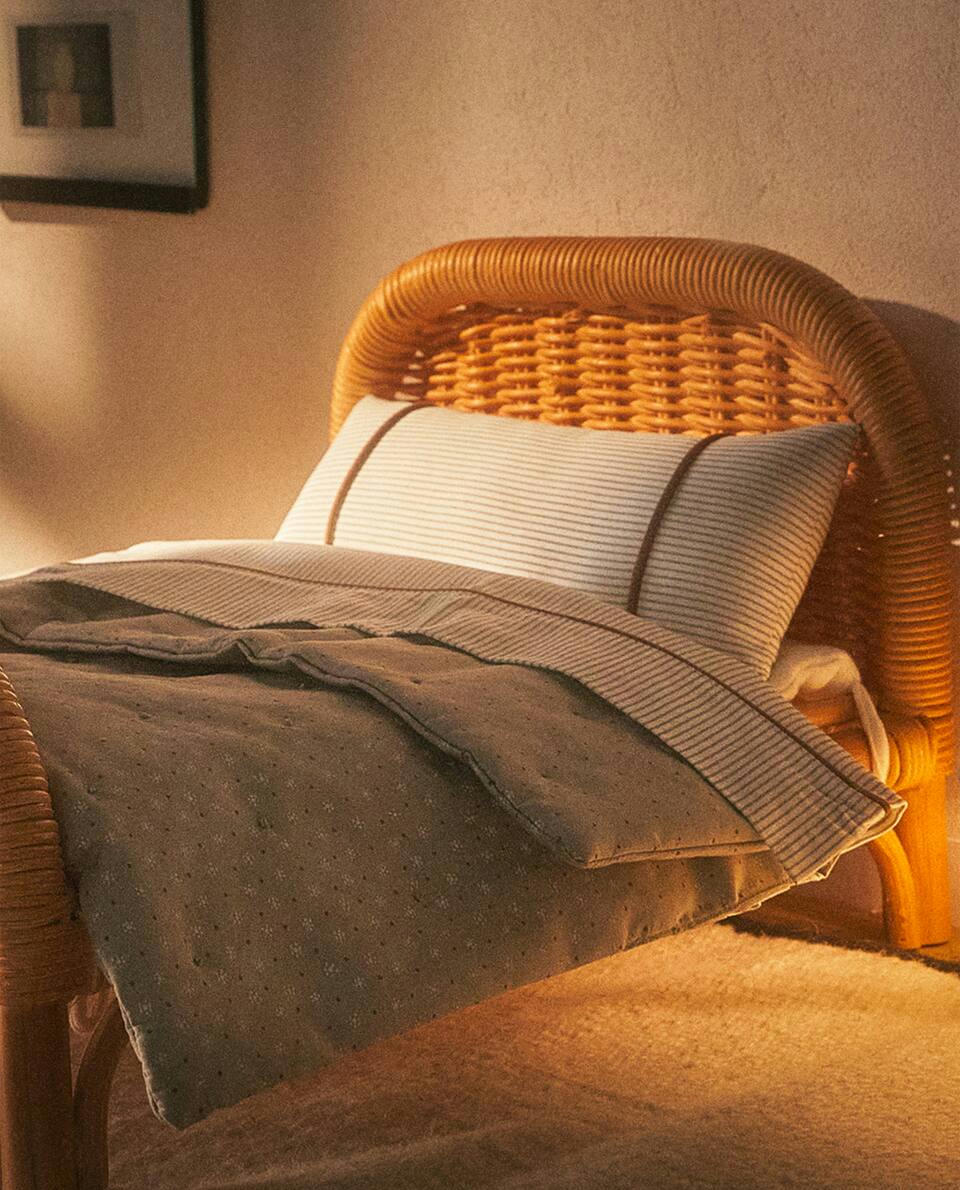 CHILDREN’S TOY MINI COT