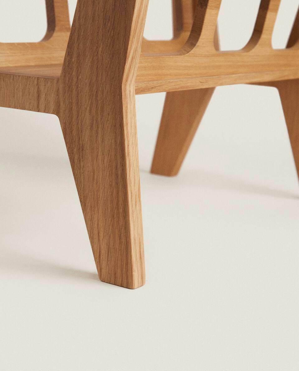 ST. LAZARE WOODEN MAGAZINE RACK