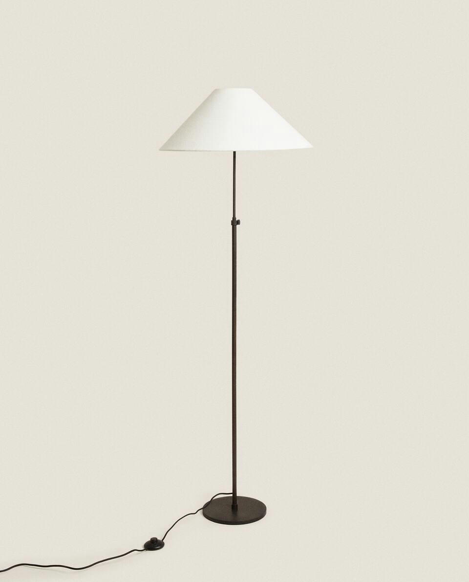 ADJUSTABLE FLOOR LAMP WITH LINEN LAMPSHADE