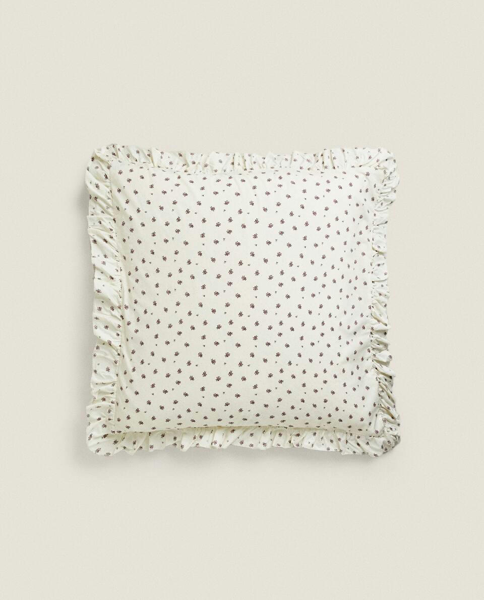 CHILDREN’S BOUQUET PILLOWCASE