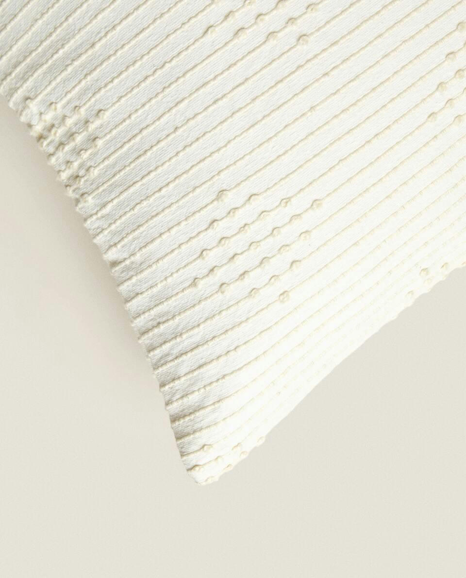 DIAMOND CUSHION COVER