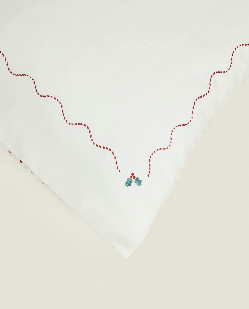 CHILDREN’S PILLOWCASE WITH CHRISTMAS BUNNY RABBITS