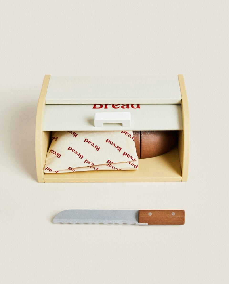 CHILDREN’S BREAD BASKET TOY SET