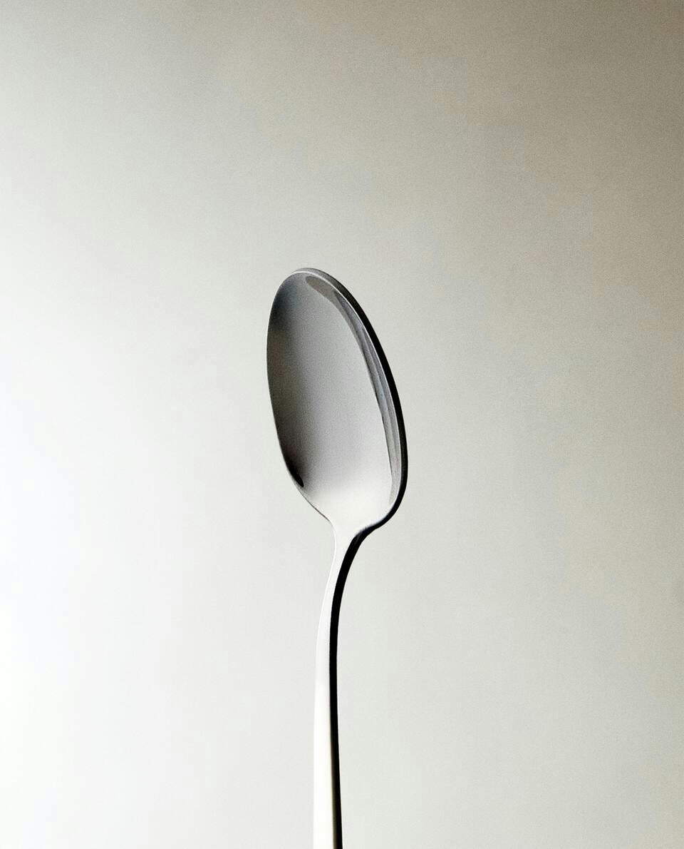 DESSERT SPOON WITH EXTRA-FINE HANDLE