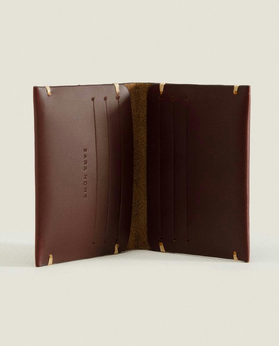 LEATHER WALLET WITH TOPSTICHING DETAIL