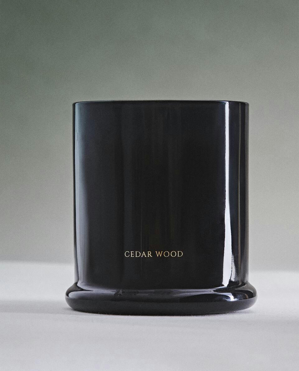 CEDAR WOOD SCENTED CANDLES