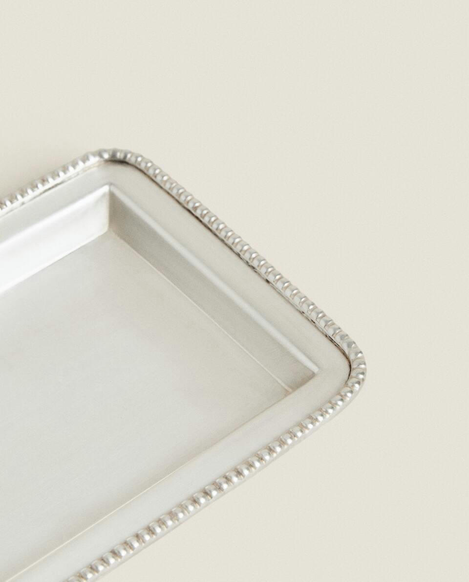METAL TRAY