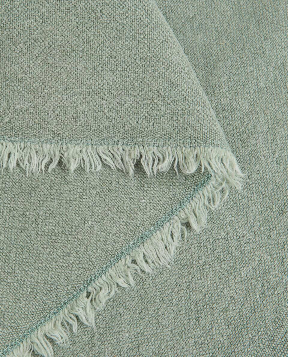 MULTIPURPOSE LINEN BLANKET