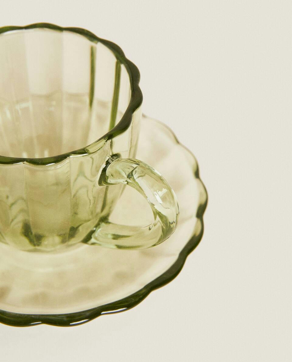 RAISED DESIGN GLASSWARE SET