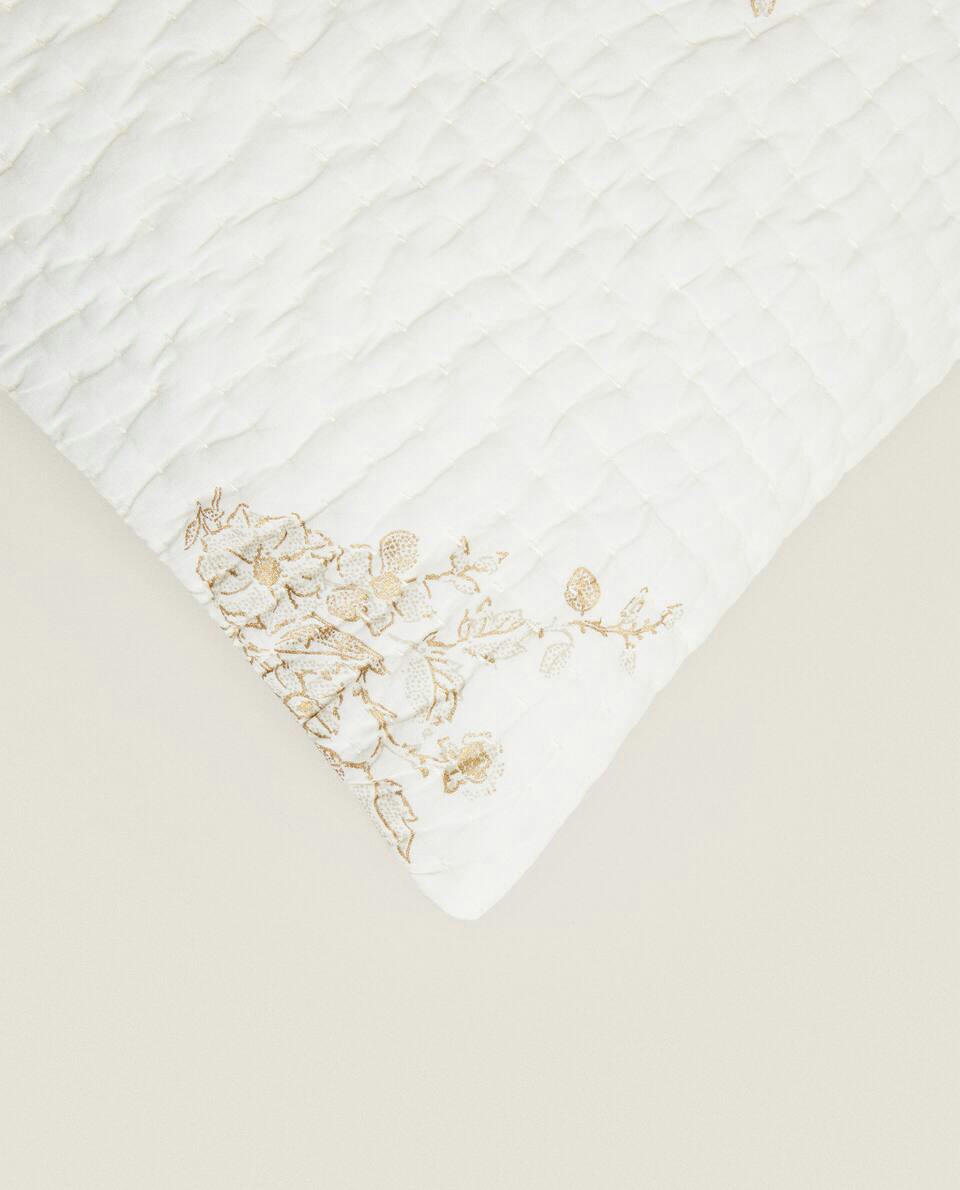 CHRISTMAS BOUQUET COTTON CUSHION COVER