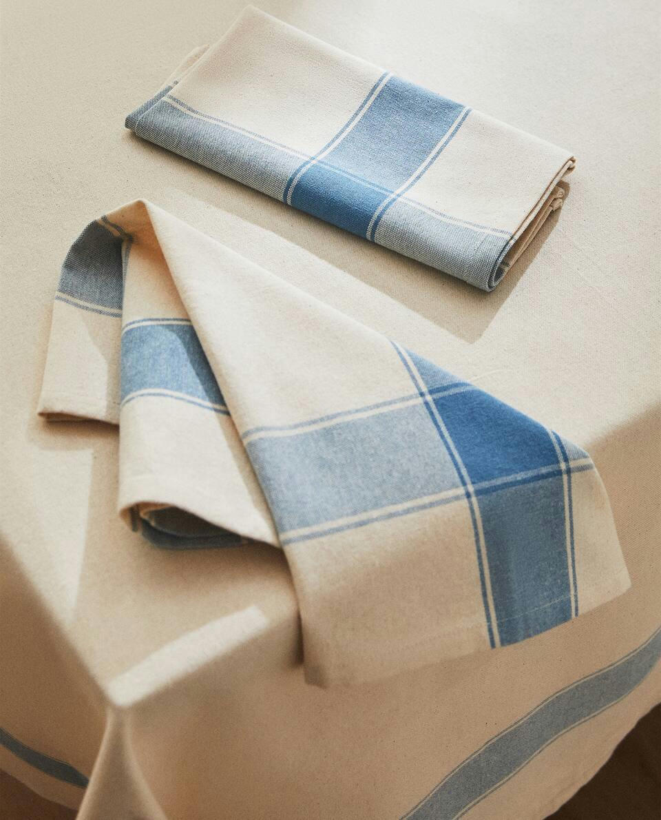 DYED THREAD STRIPED NAPKINS (PACK OF 2)