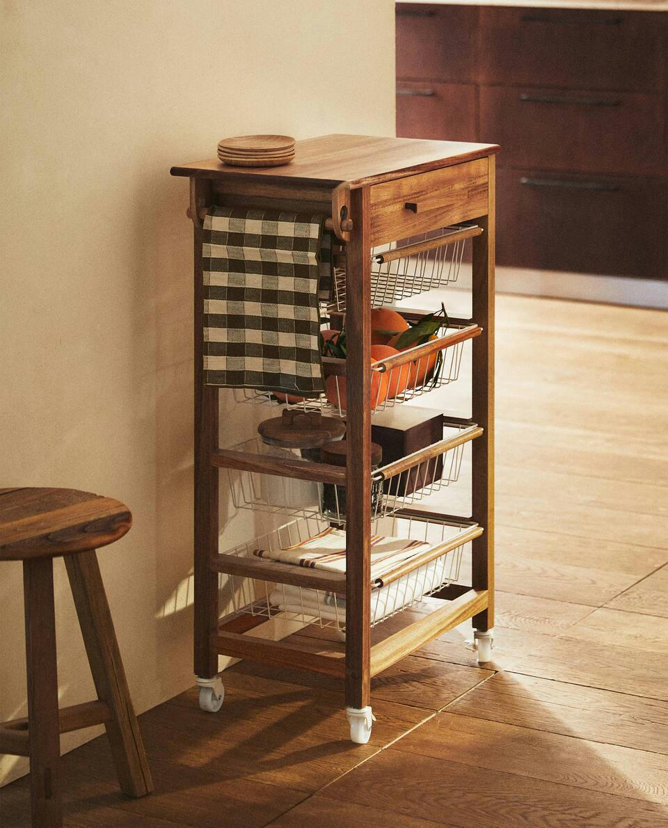 WOOD AND METAL STORAGE FURNITURE WITH WHEELS