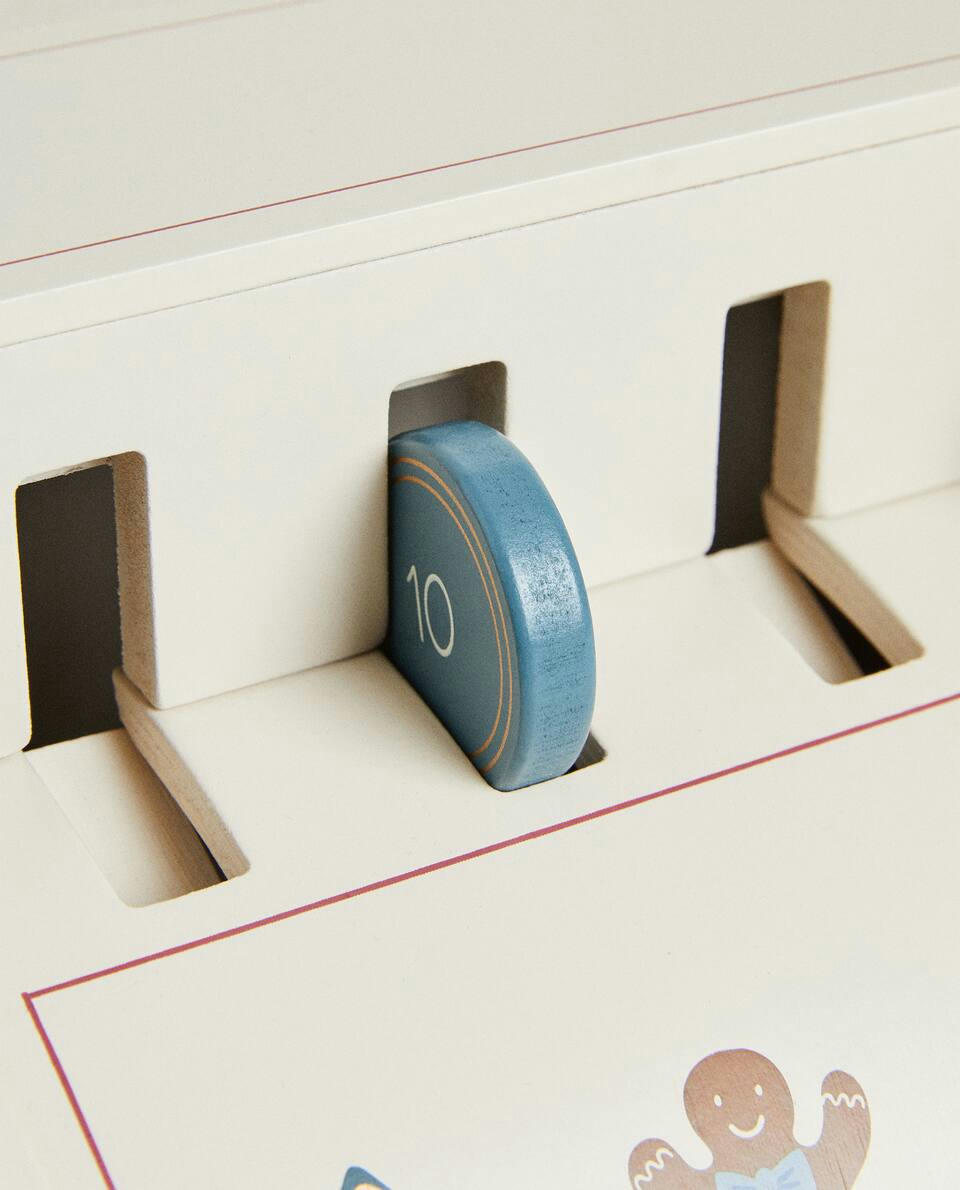 CHILDREN’S CHRISTMAS TILL TOY