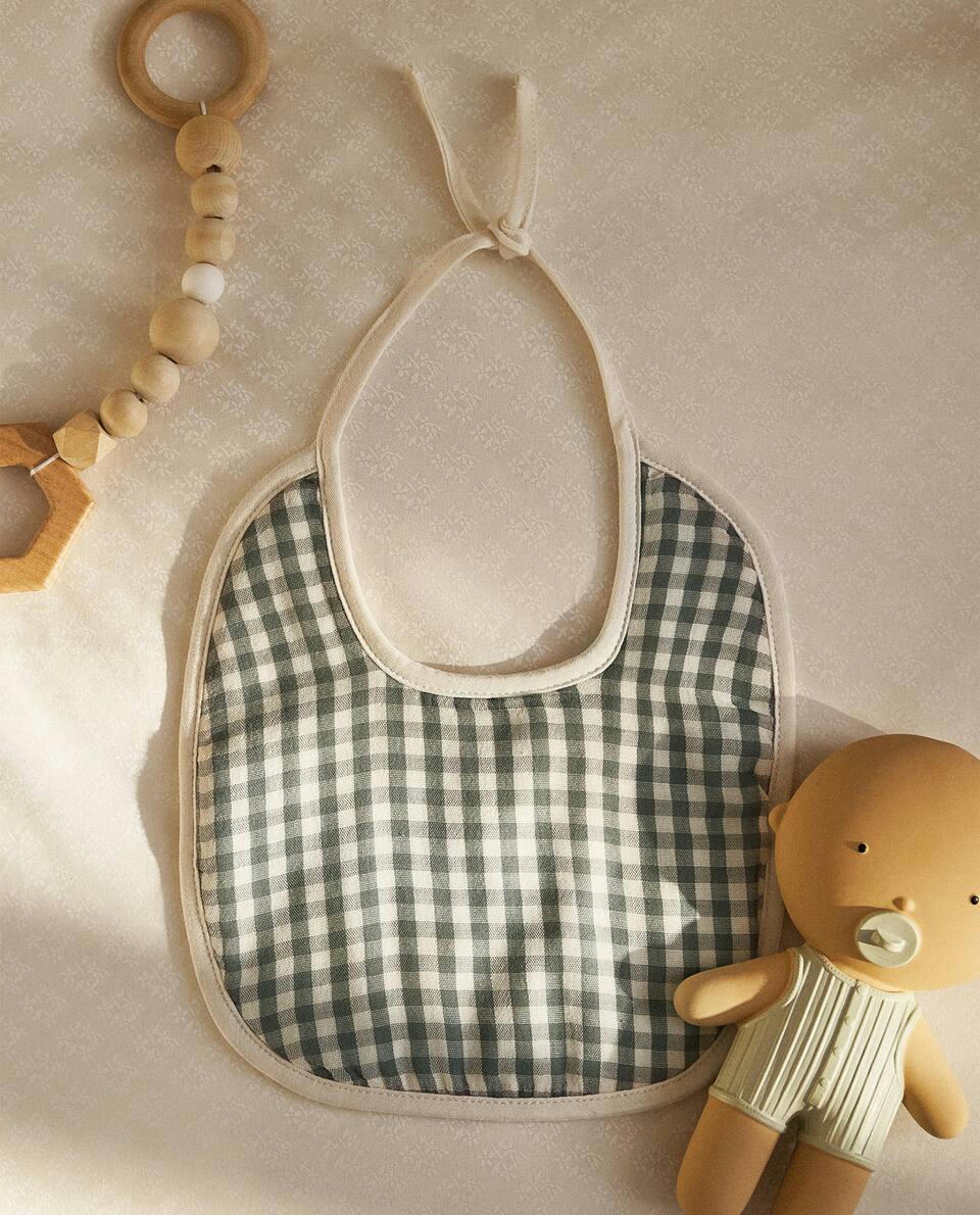 GINGHAM BIB