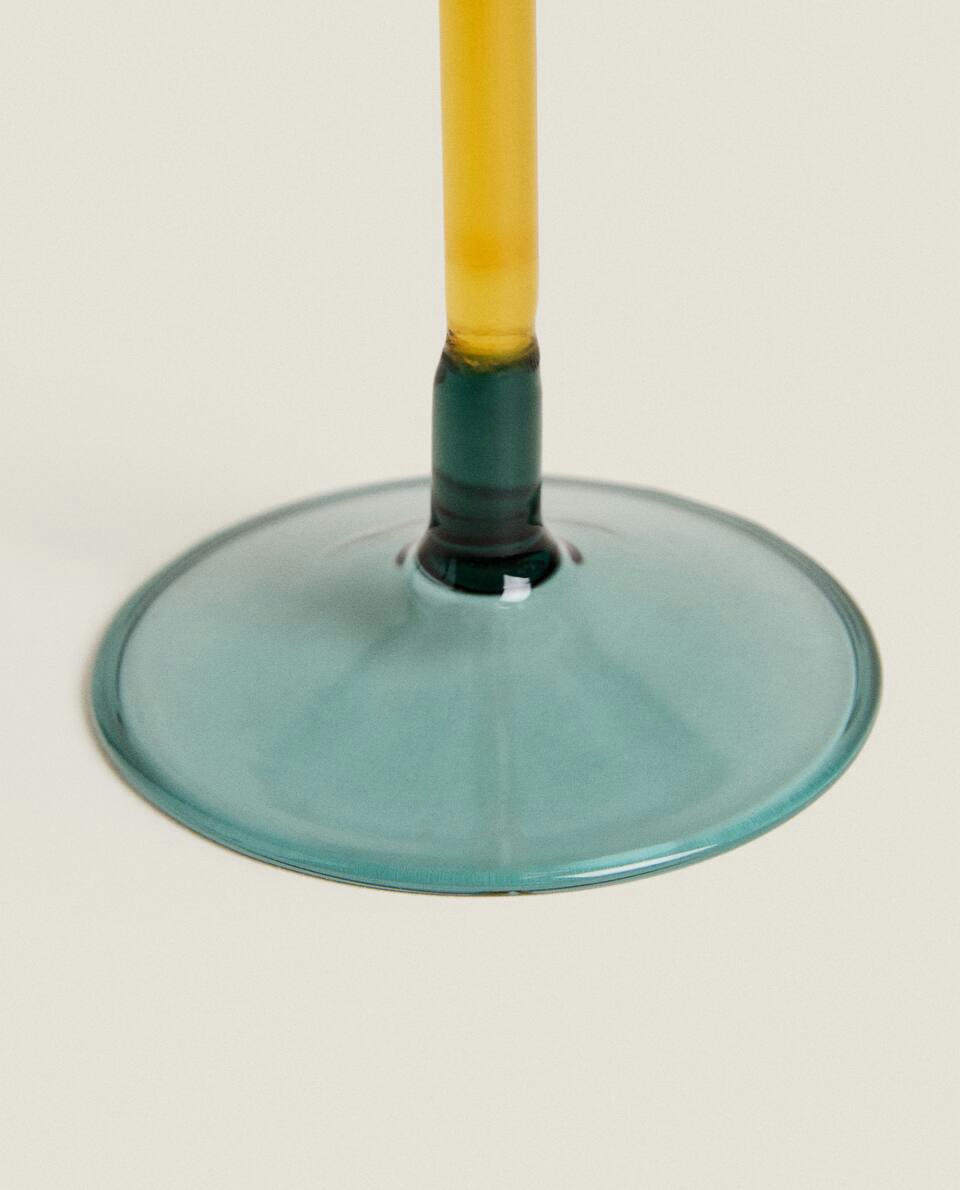 BOROSILICATE GLASS WITH COLOURED STEM