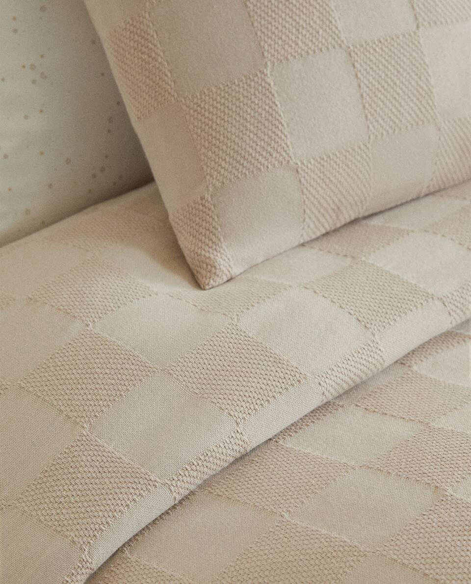 CHECKED COTTON BEDSPREAD