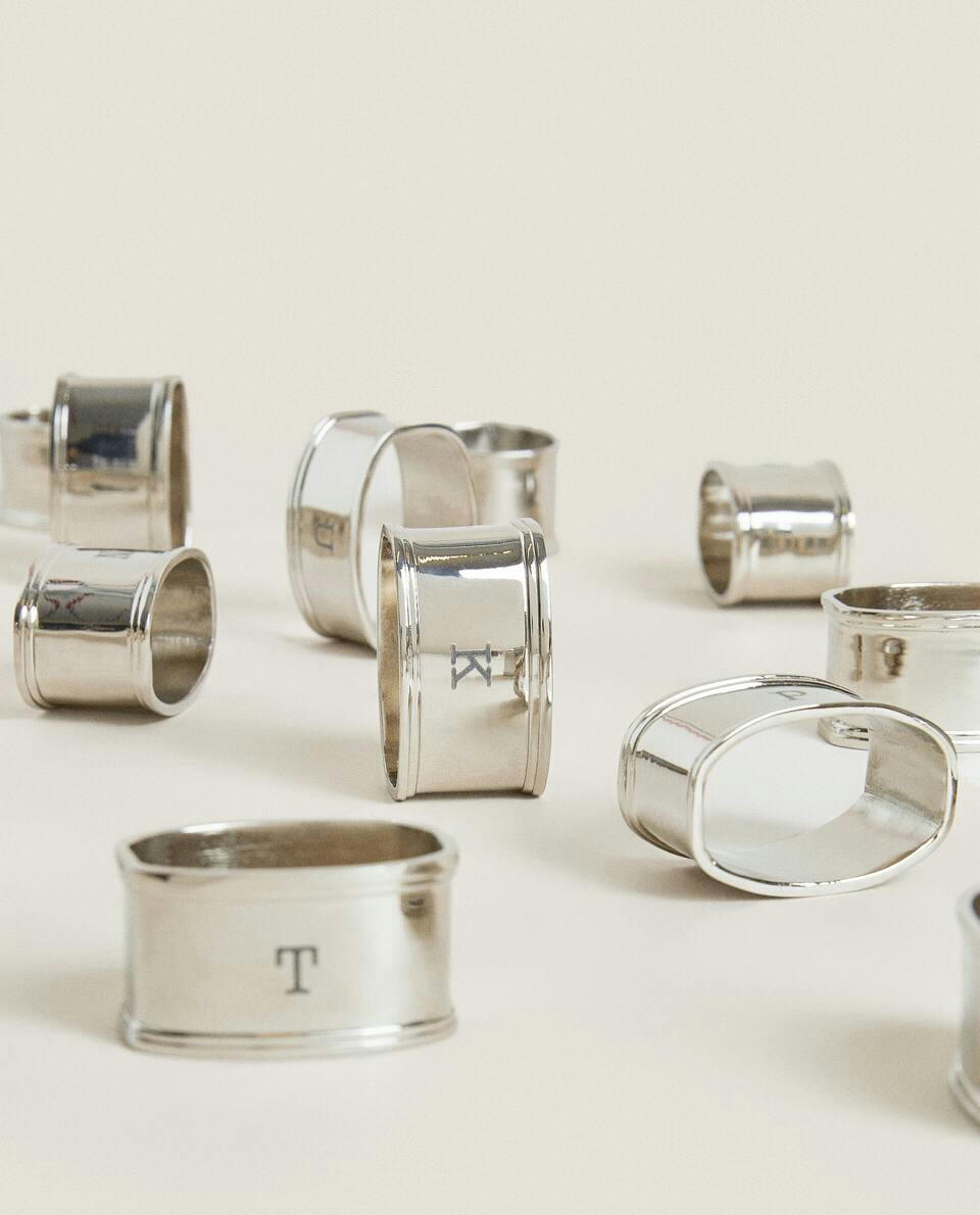 LETTER O NAPKIN RING