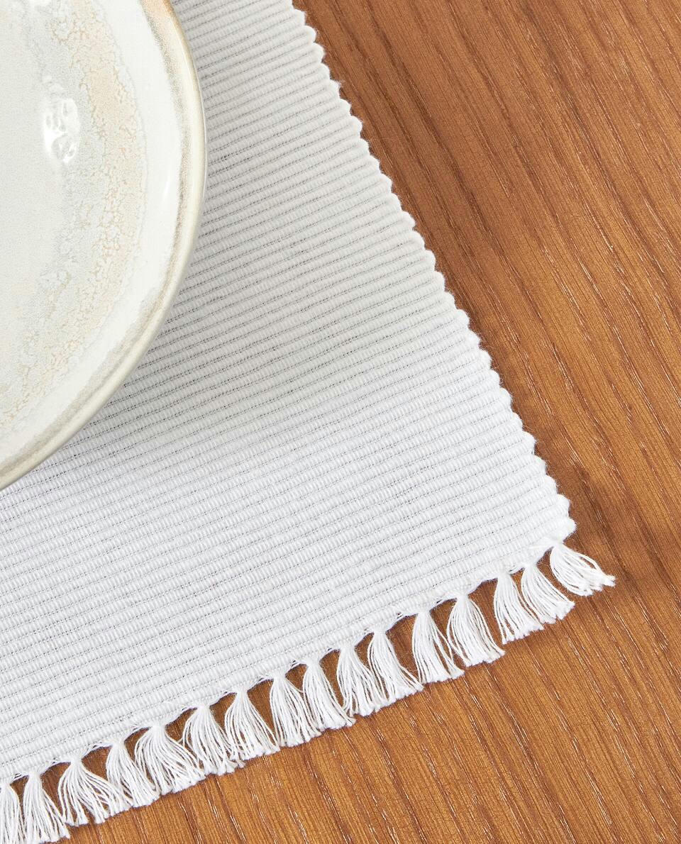 FRINGED PLACEMAT (PACK OF 2)