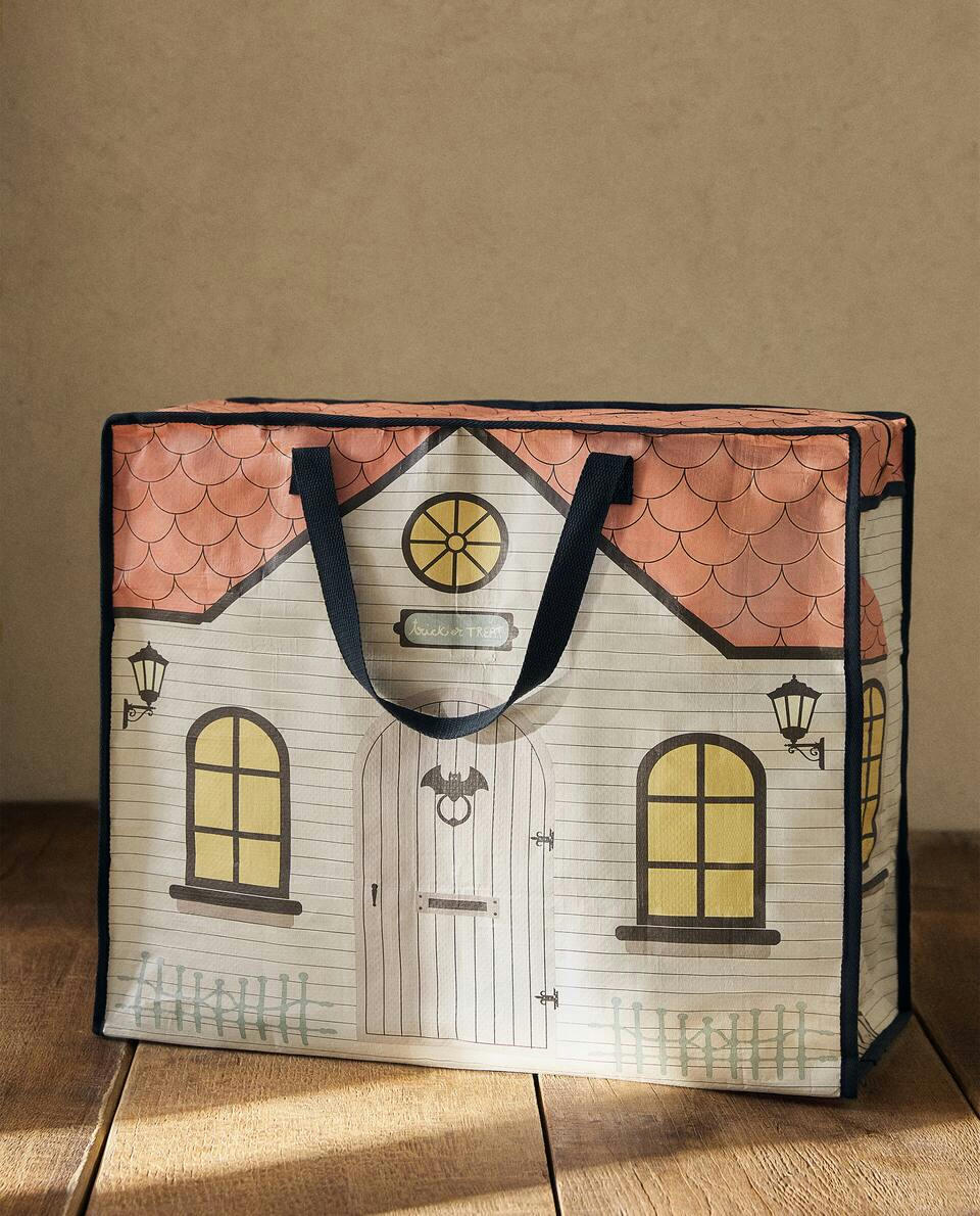 KIDS’ HALLOWEEN HAUNTED HOUSE BAG