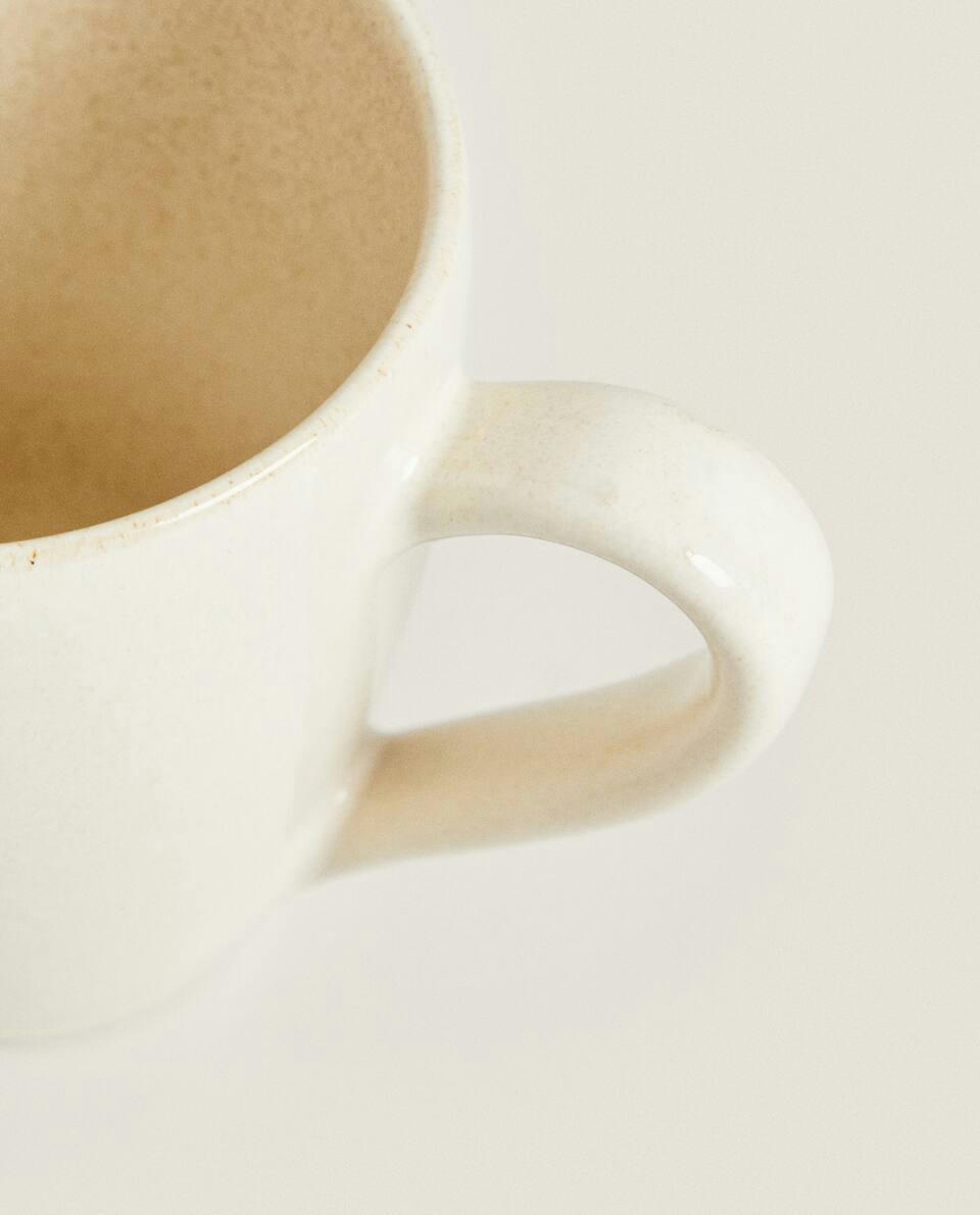 STONEWARE MUG