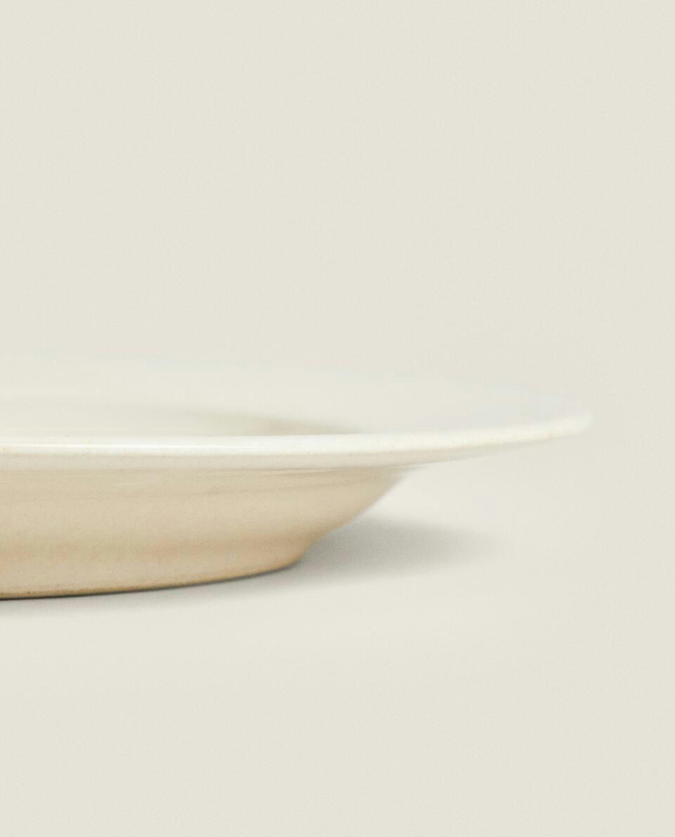 OVAL STONEWARE SERVING DISH