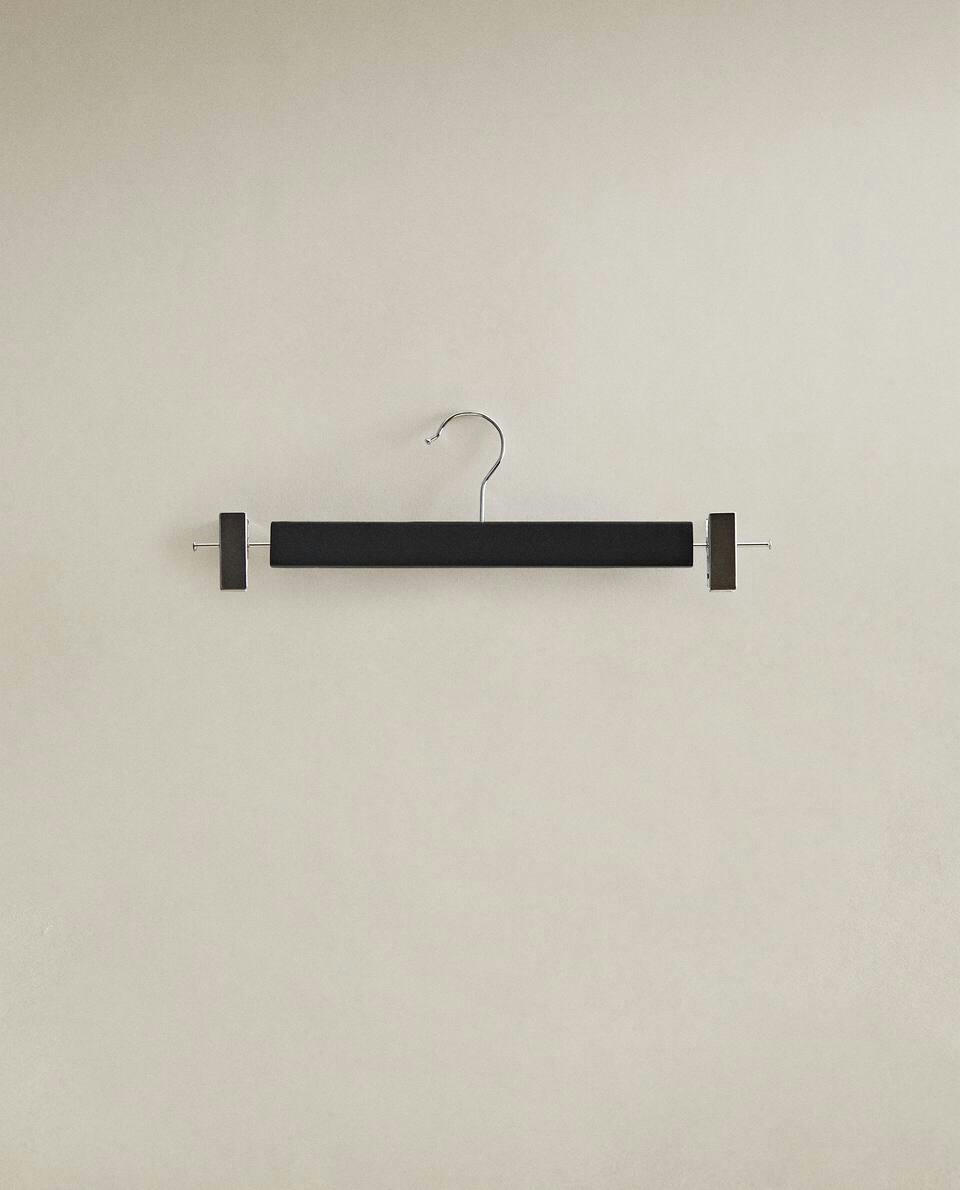 LACQUERED WOODEN SKIRT HANGER (SET OF 3)